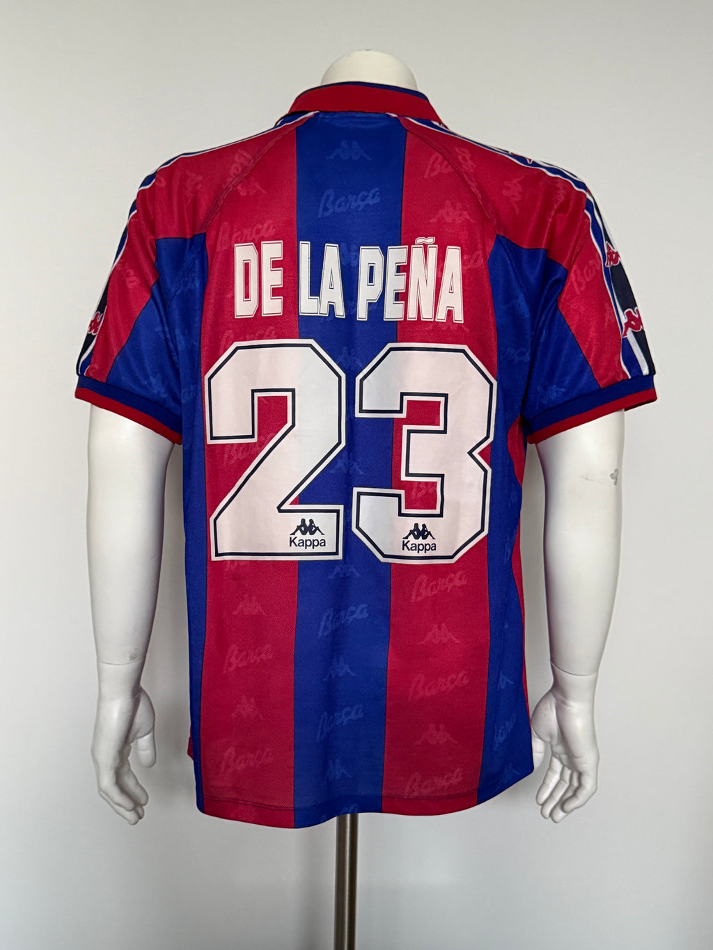 Barcelona shirt 1995-1996 nm23 de la Pena
