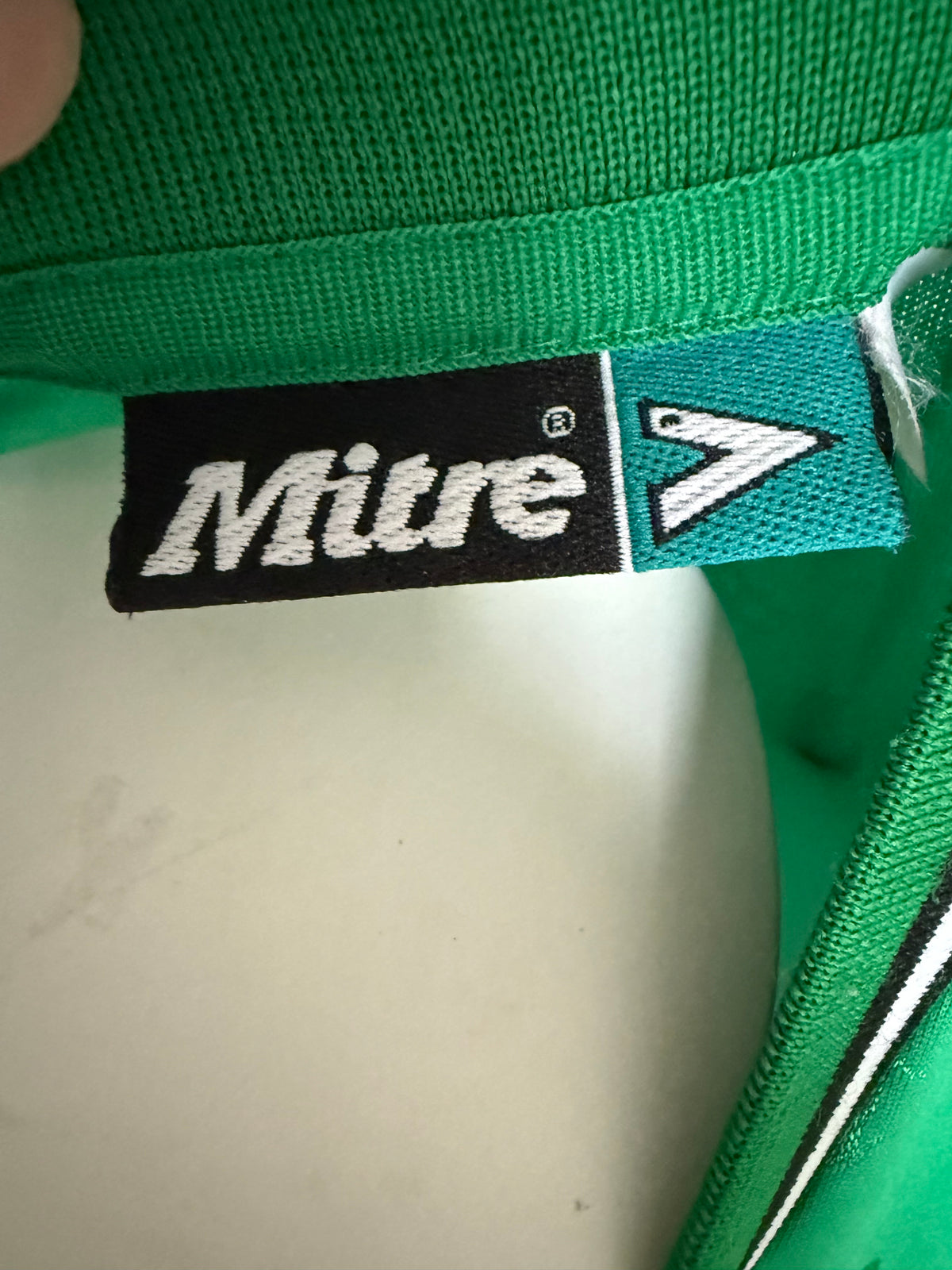 Hibernian shirt 1996-1997